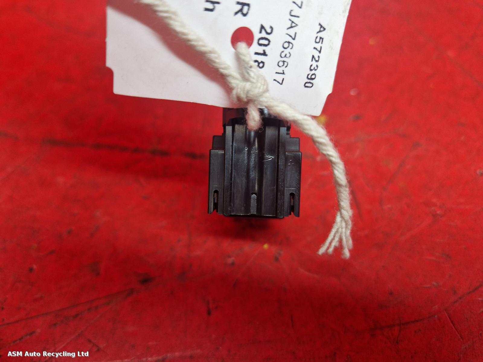 View Auto part Elect. Window Switch Land Rover Range Rover Velar 2018