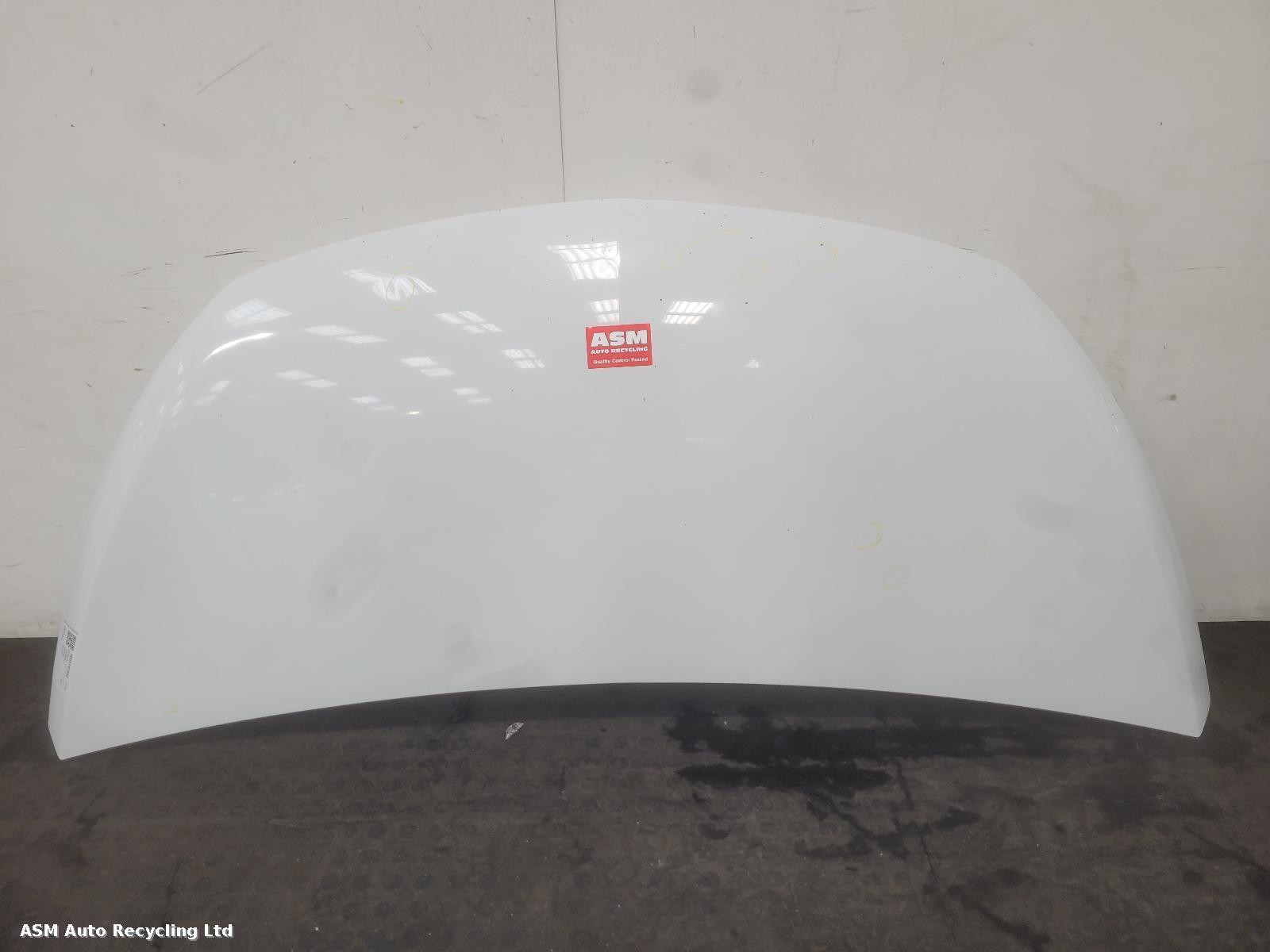 View Auto part Bonnet Vauxhall Vivaro 2016