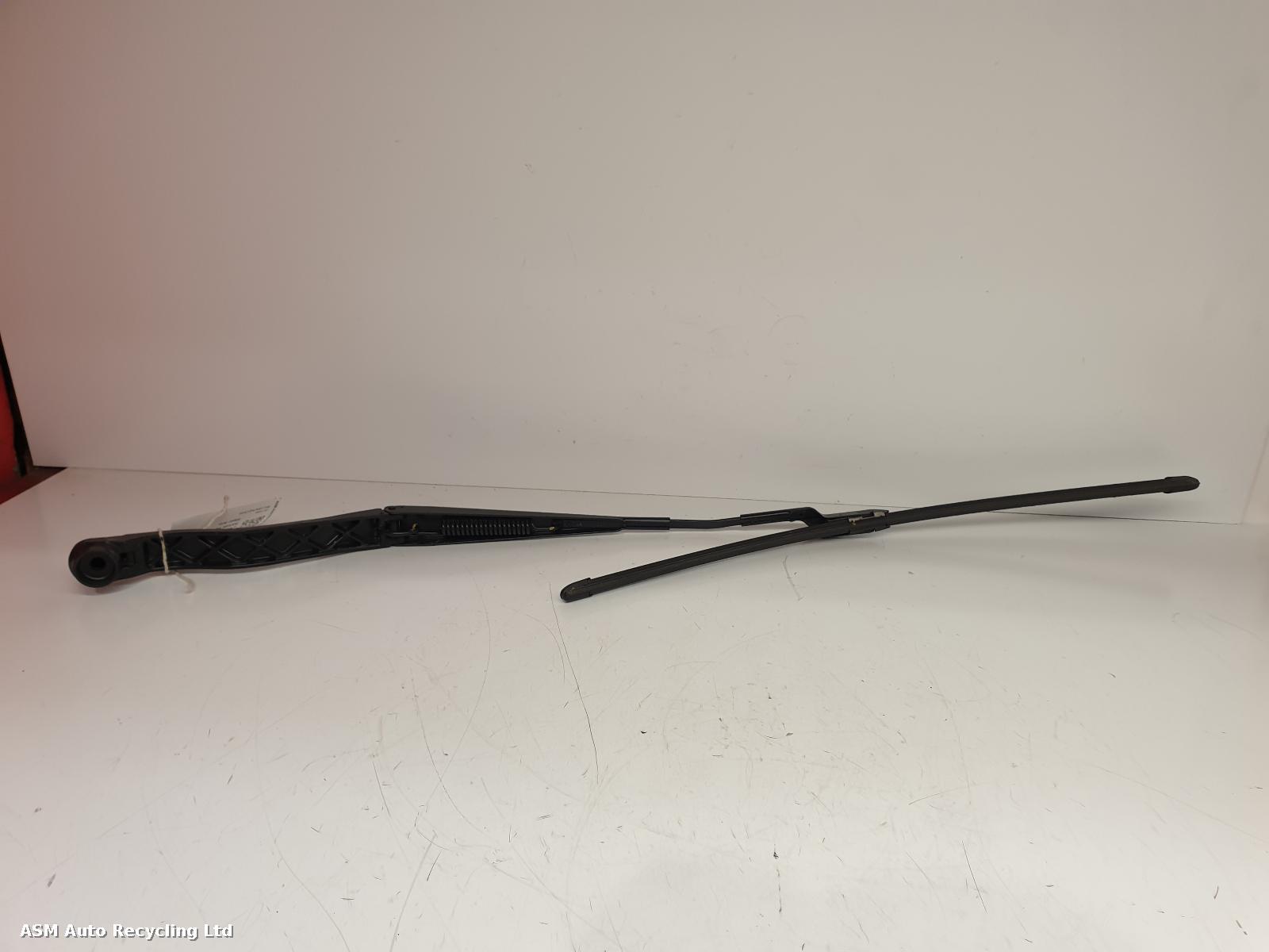 View Auto part Wiper Arm Land Rover Range Rover Sport 2021