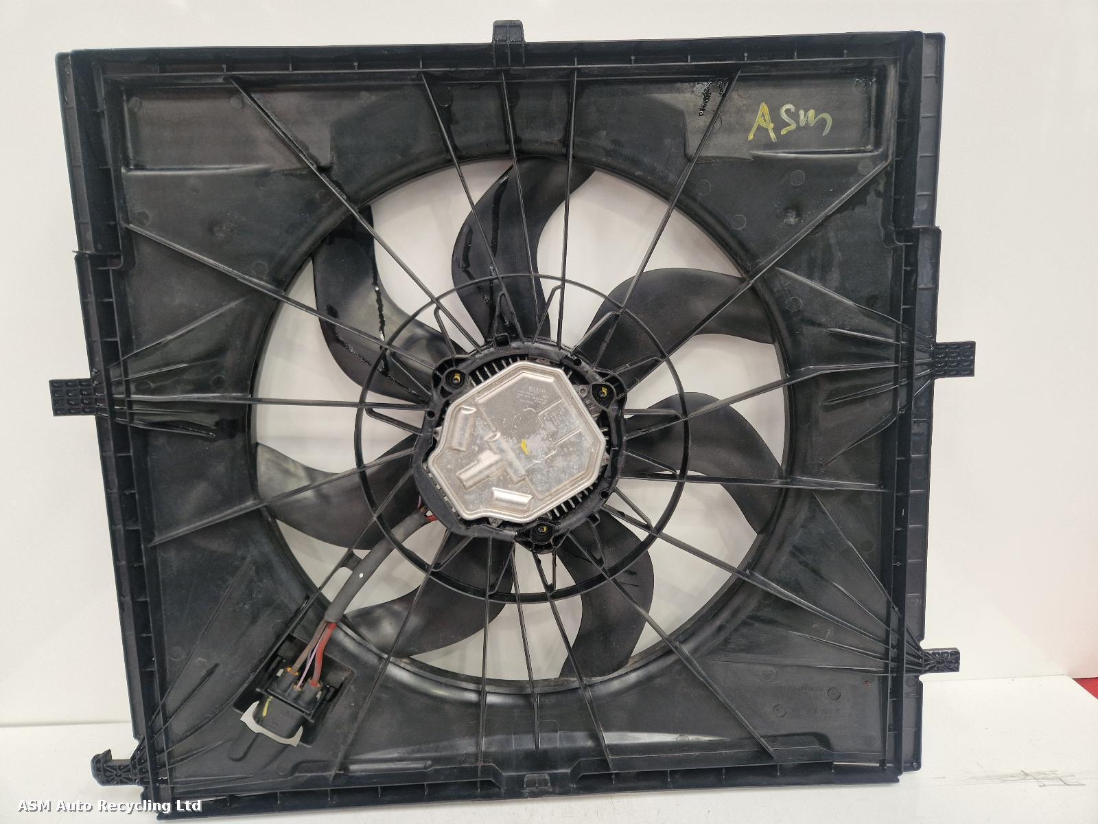View Auto part Engine Cooling Motor Mercedes V Class 2019