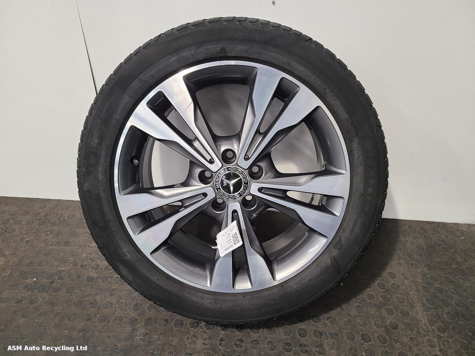 View Auto part Wheel Mercedes V Class 2019