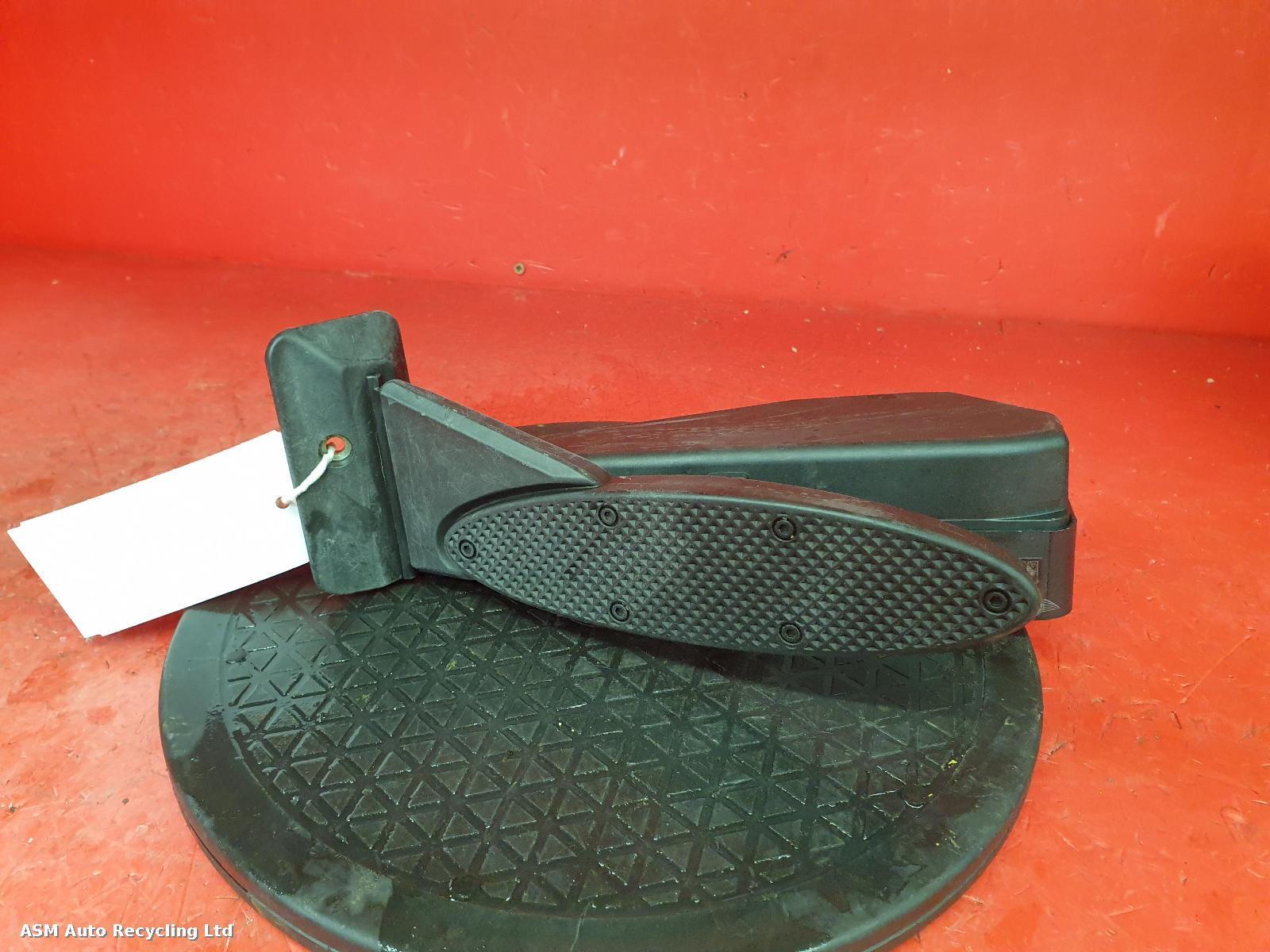 View Auto part Pedal Potentiometer Mini (bmw) Countryman 2011