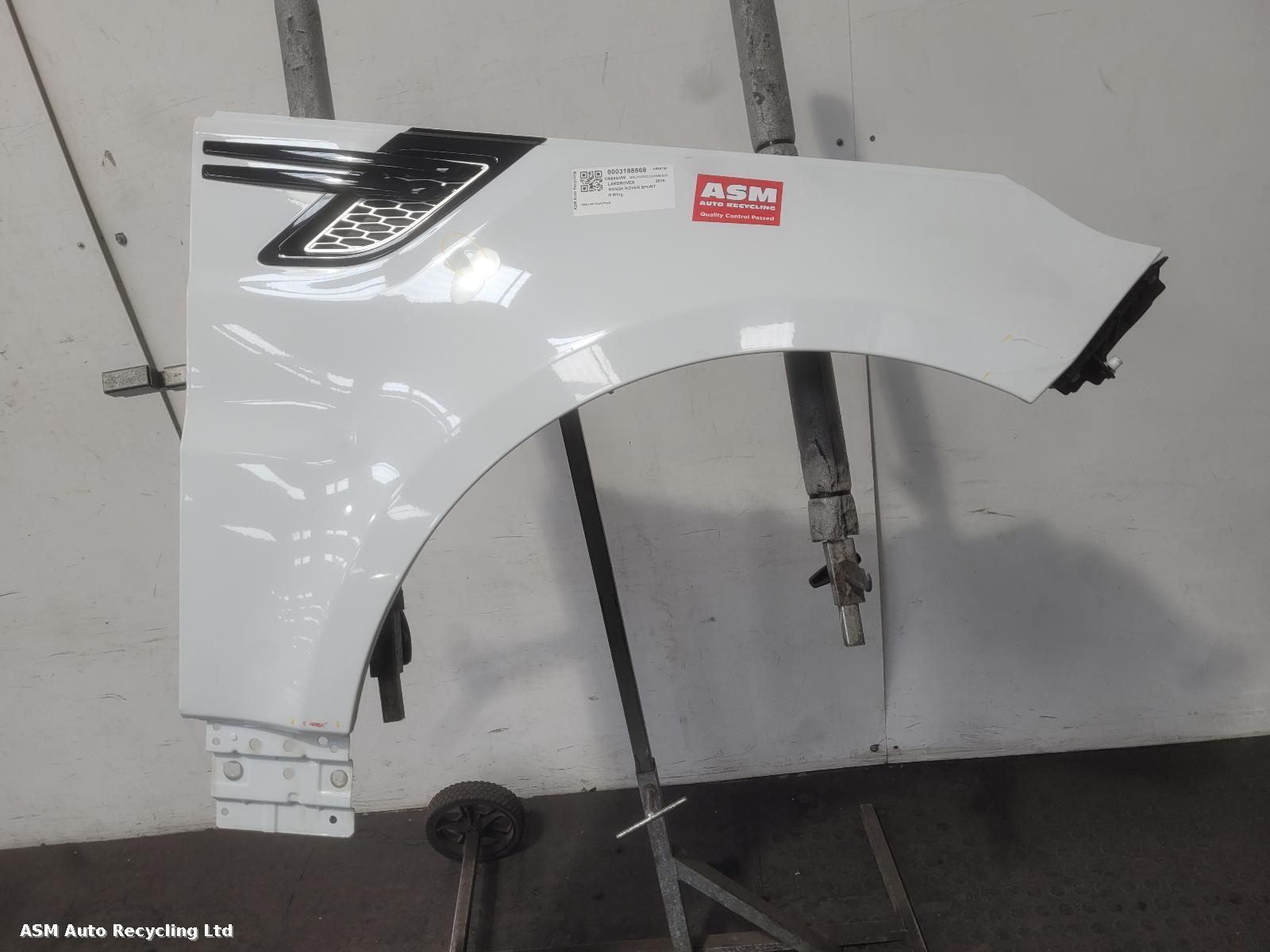 View Auto part R Wing Land Rover Range Rover Sport 2016