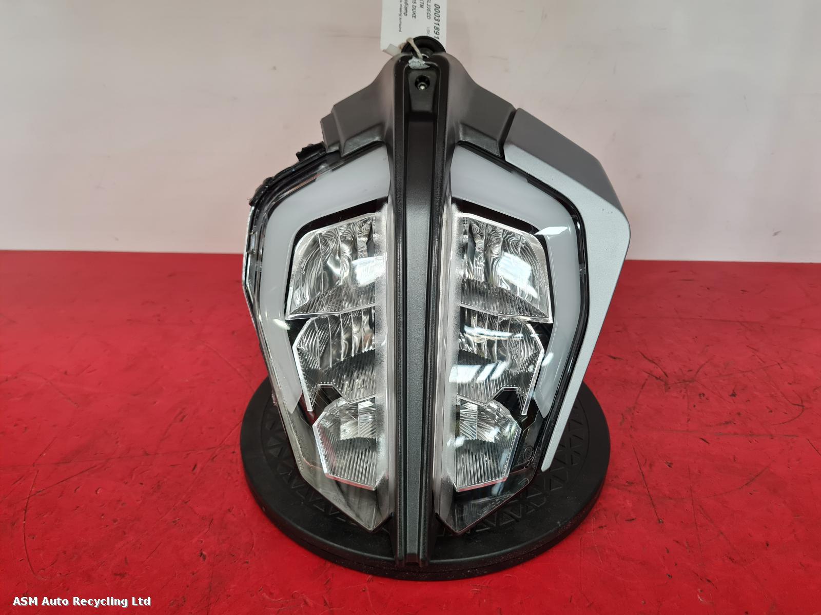 View Auto part Headlamp Ktm 125 Duke 2022