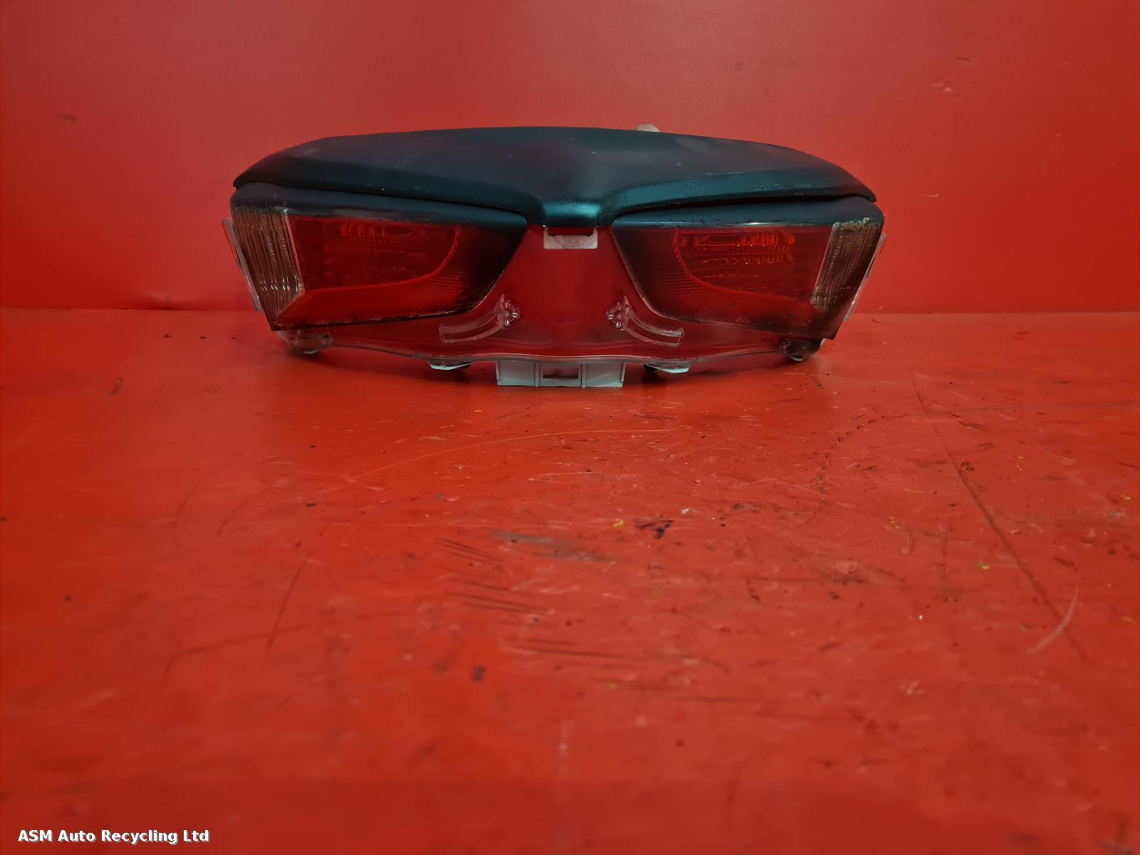 View Auto part Taillight Honda Nss 300 Forza 2013