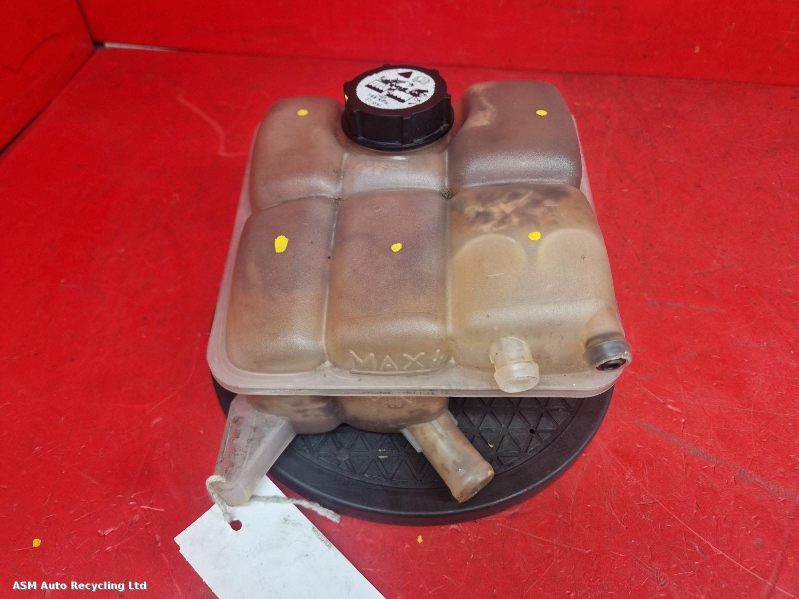 View Auto part Overflow Bottle Ford Focus 2011