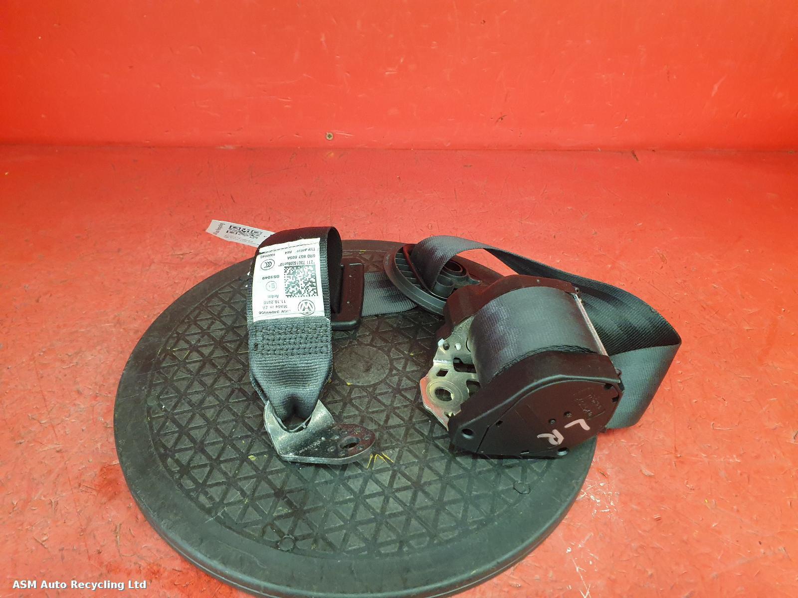 View Auto part Seat Belt Volkswagen Polo 2010