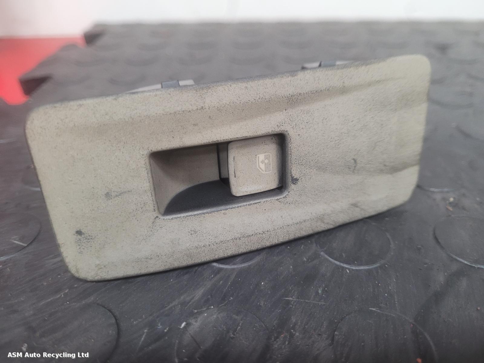 View Auto part Elect. Window Switch Cupra Ateca 2022