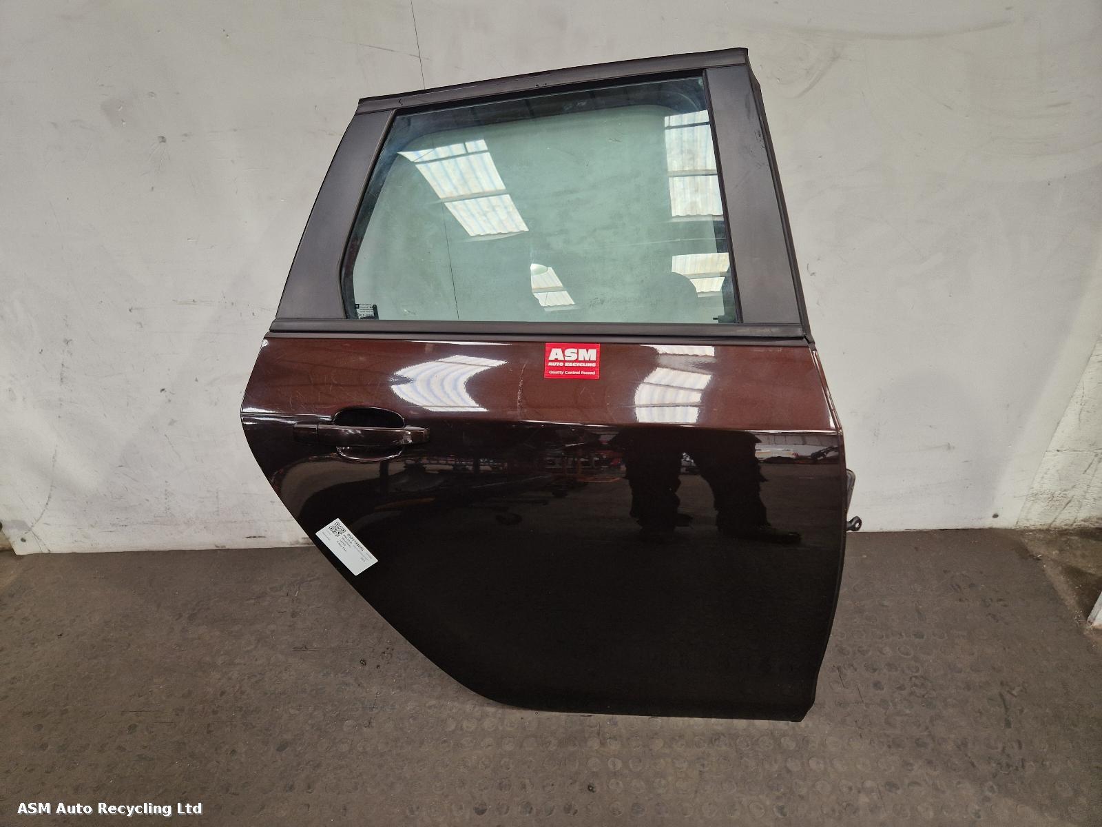 View Auto part R Rear Door Vauxhall Astra 2013