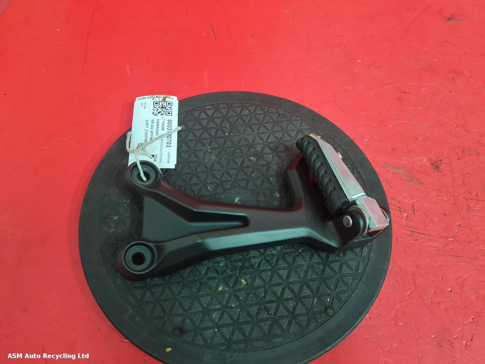 View Auto part Left Footrest Kawasaki Er 650 Ssfan 2024