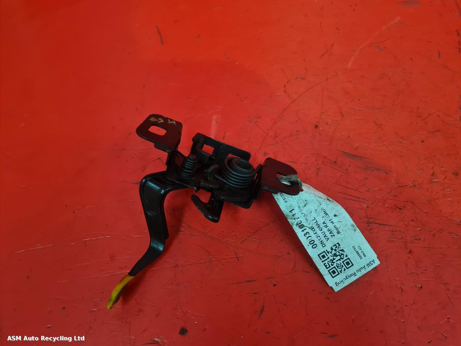 View Auto part Bonnet Latch Vauxhall Zafira 2012