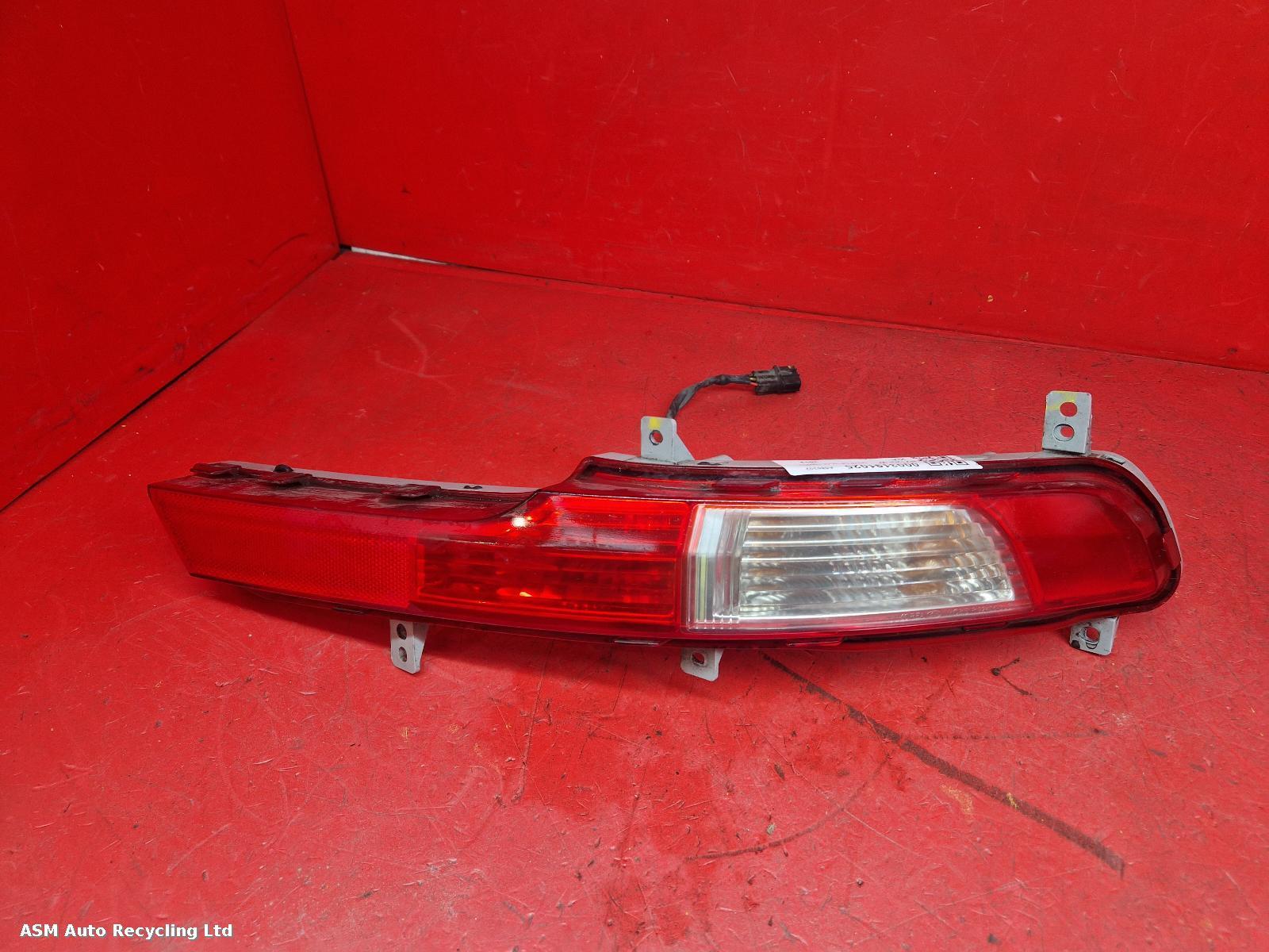 View Auto part R Taillight Kia Sportage 2012