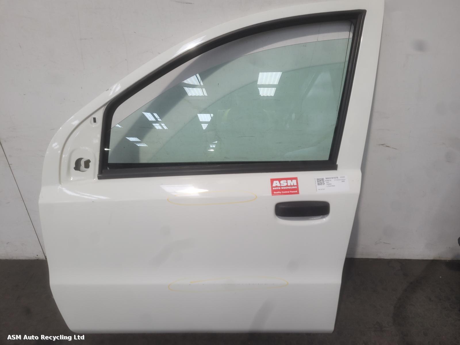 View Auto part L Front Door Fiat Panda 2008