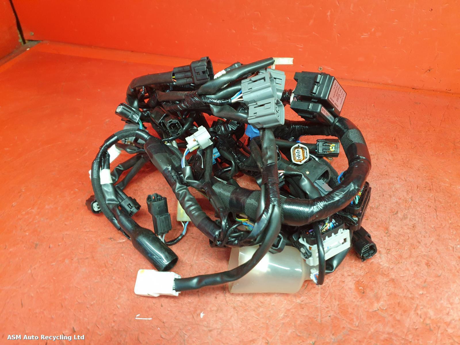 View Auto part Misc Kawasaki Er 650 Ssfan 2024
