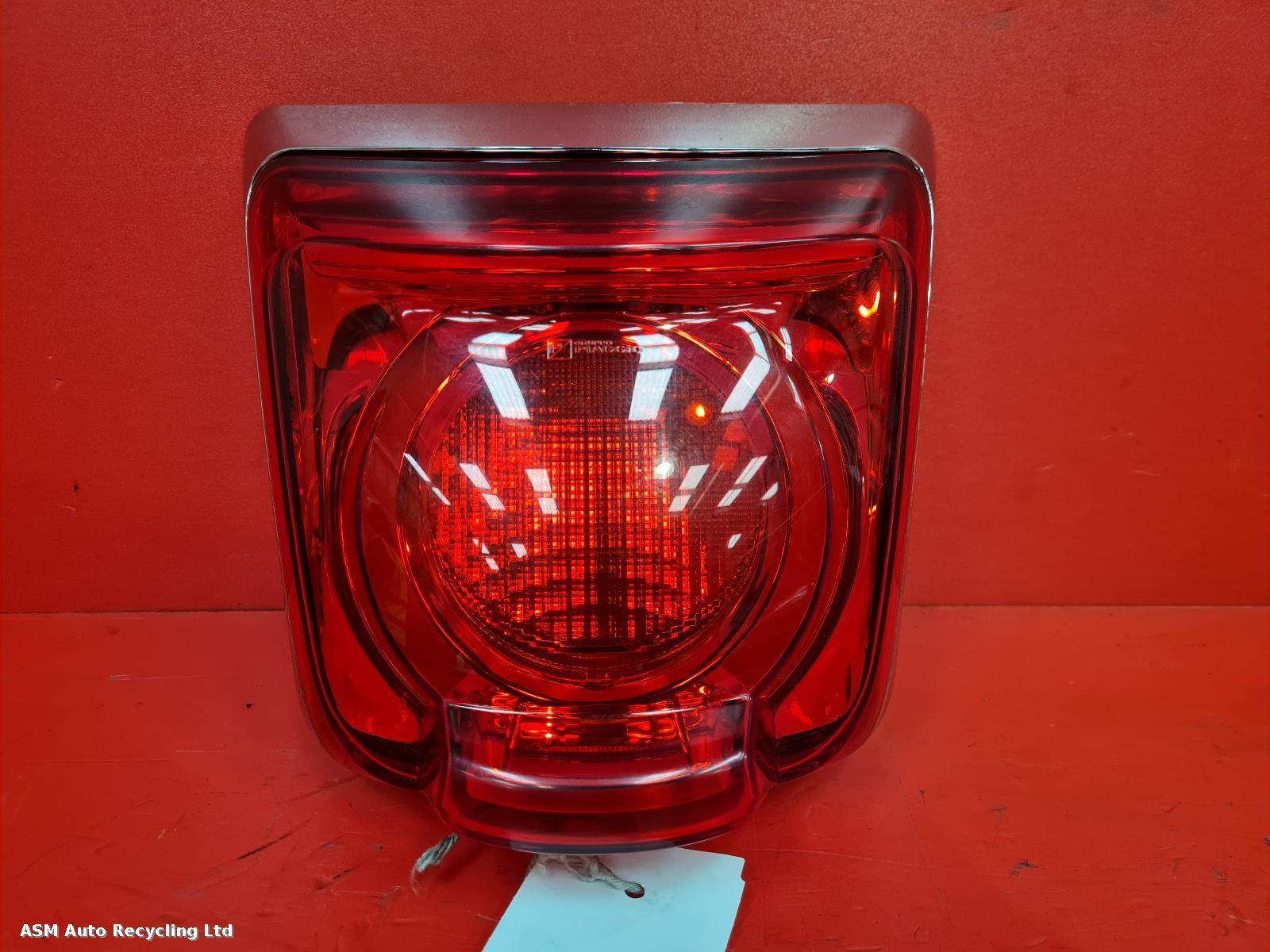 View Auto part Taillight Piaggio Vespa Gts 300 Supersport 2019