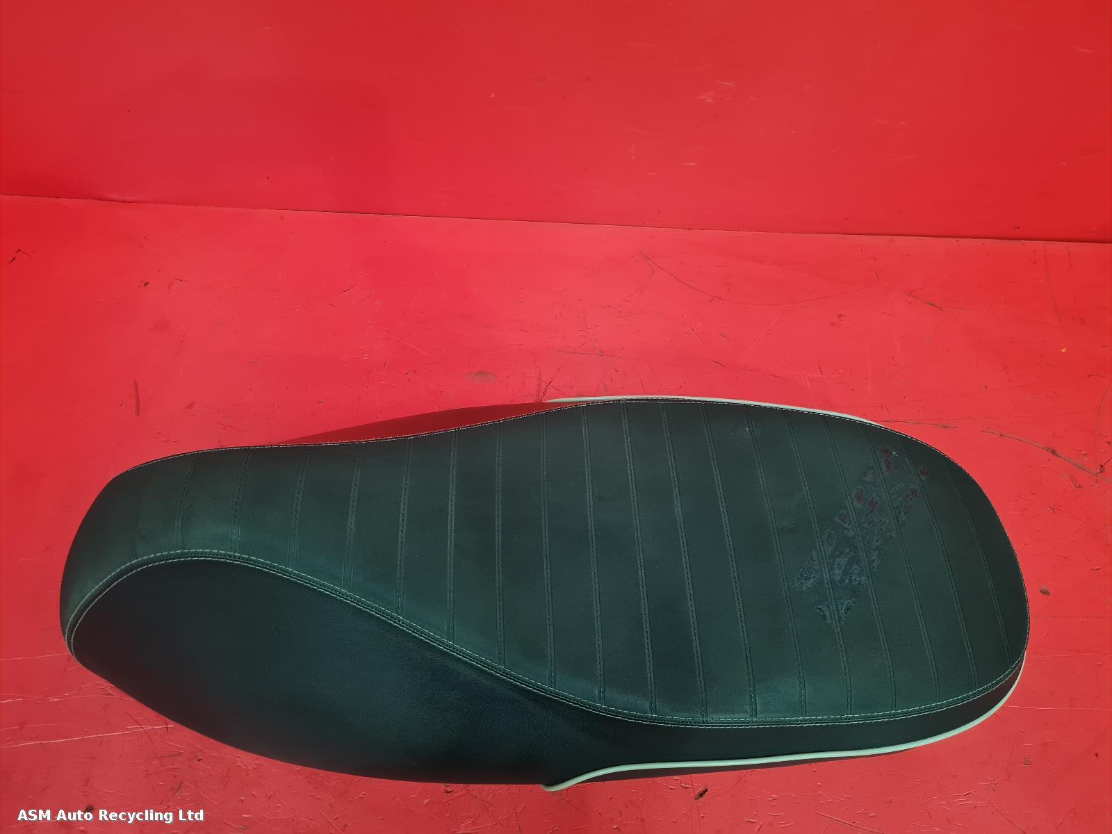 View Auto part Front Seat Piaggio Vespa Gts 300 Supersport 2019