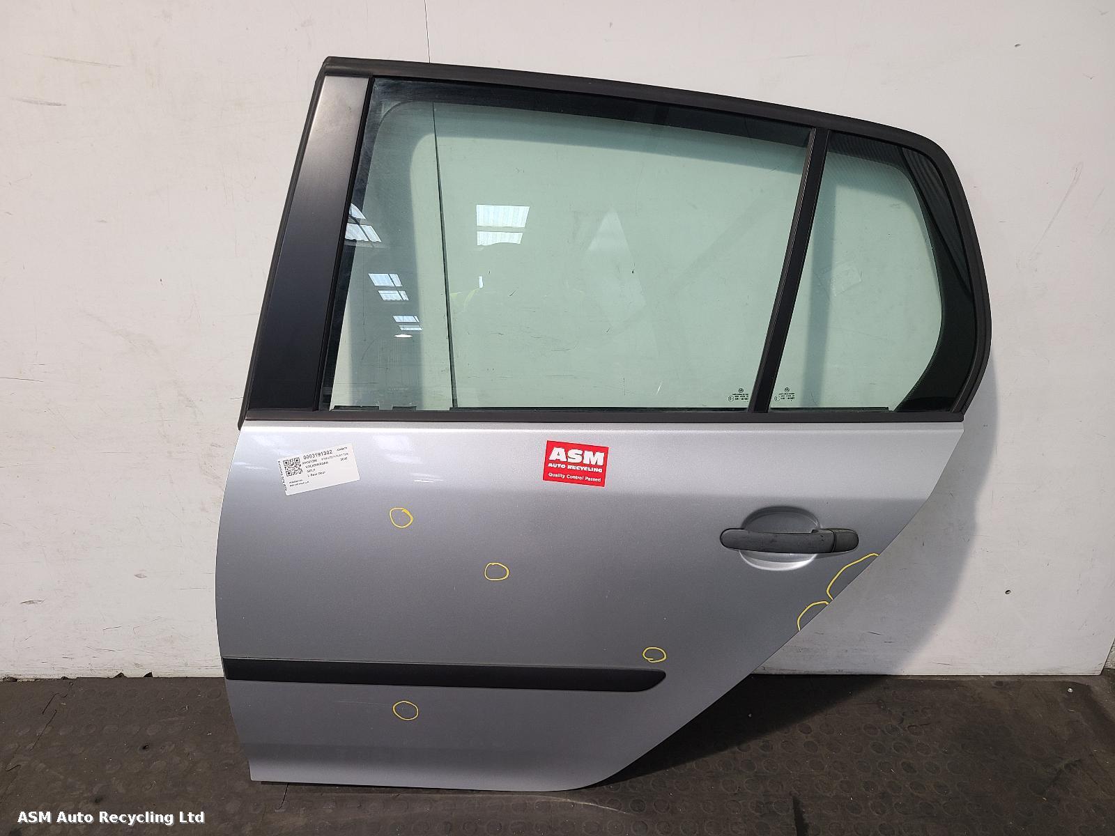 View Auto part L Rear Door Volkswagen Golf 2006