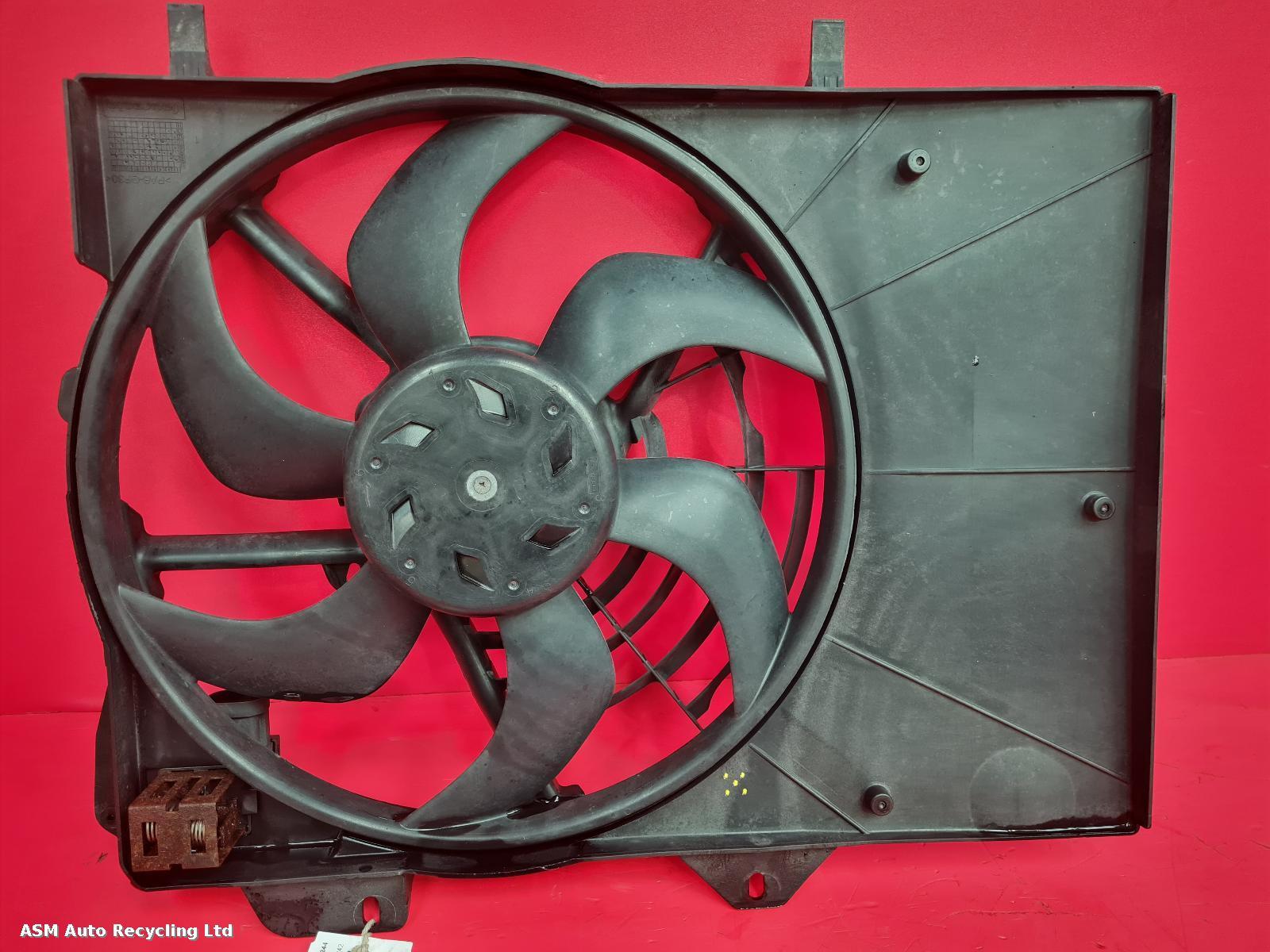 View Auto part Engine Cooling Motor Citroen C3 Picasso 2013