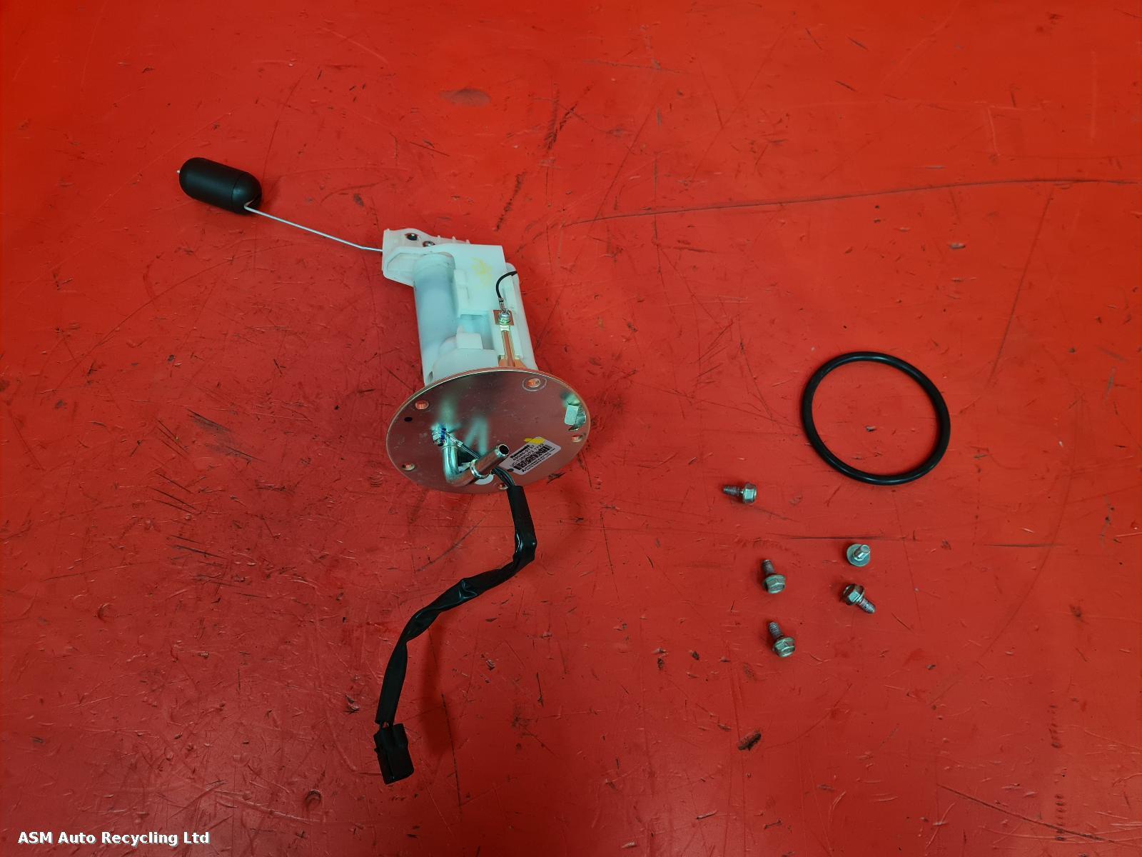 View Auto part Fuel Pump Kawasaki Kle 650 Versys 2022