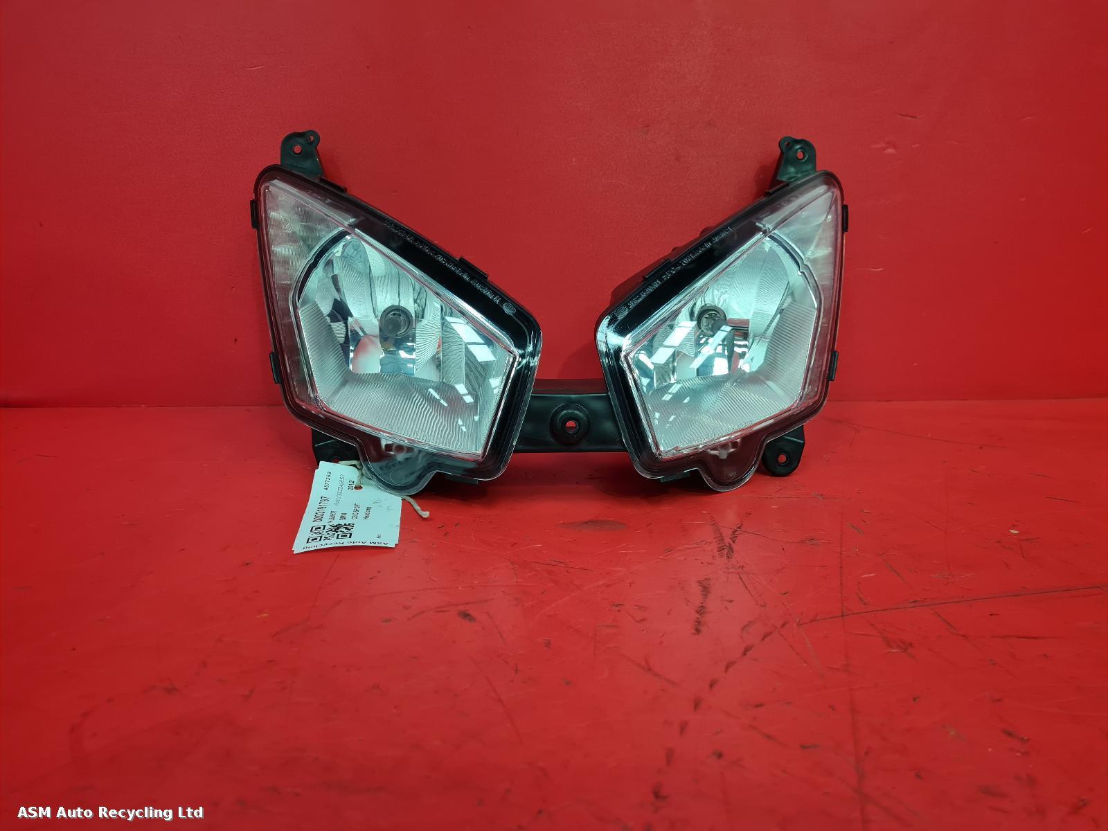 View Auto part Headlamp Bmw C600 Sport 2012