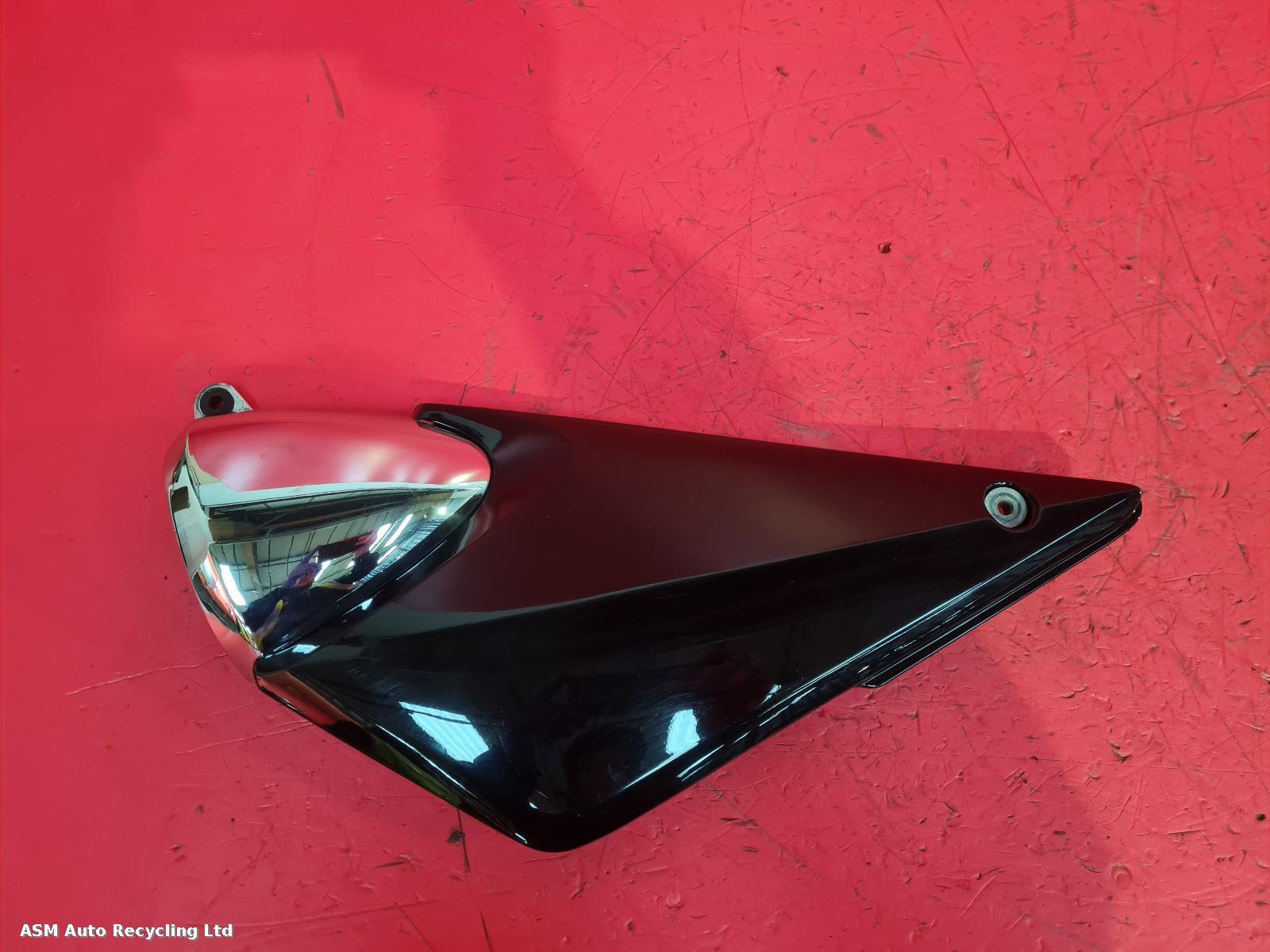 View Auto part Side Panel Left Suzuki Gsf 1200 2005