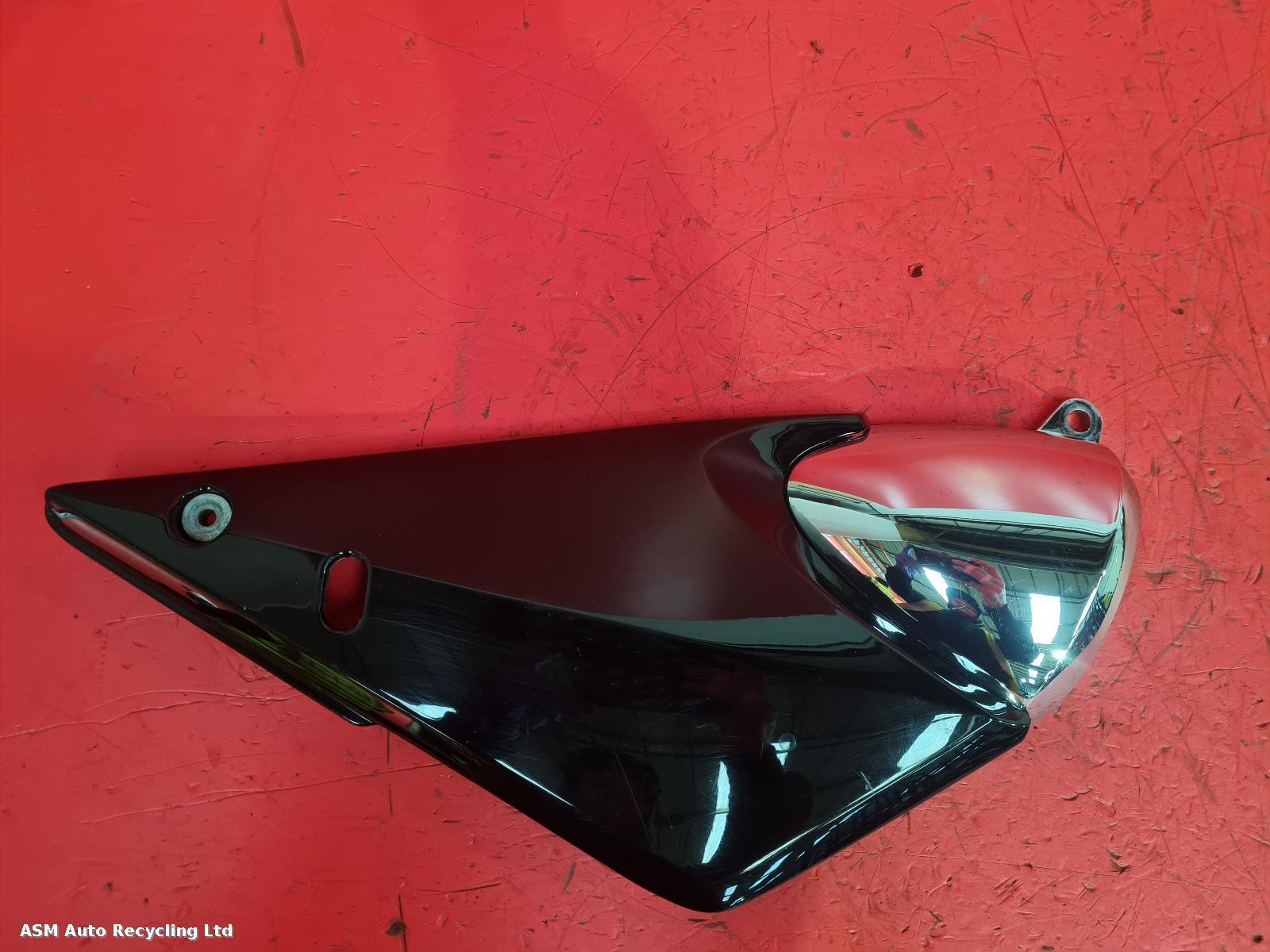 View Auto part Side Panel Right Suzuki Gsf 1200 2005