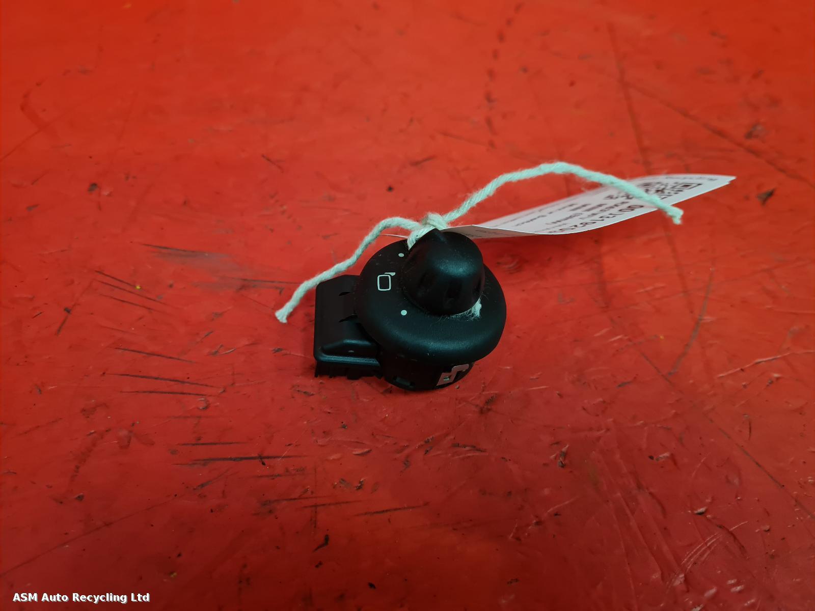 View Auto part Mirror Switch Mini (bmw) Mini 2013