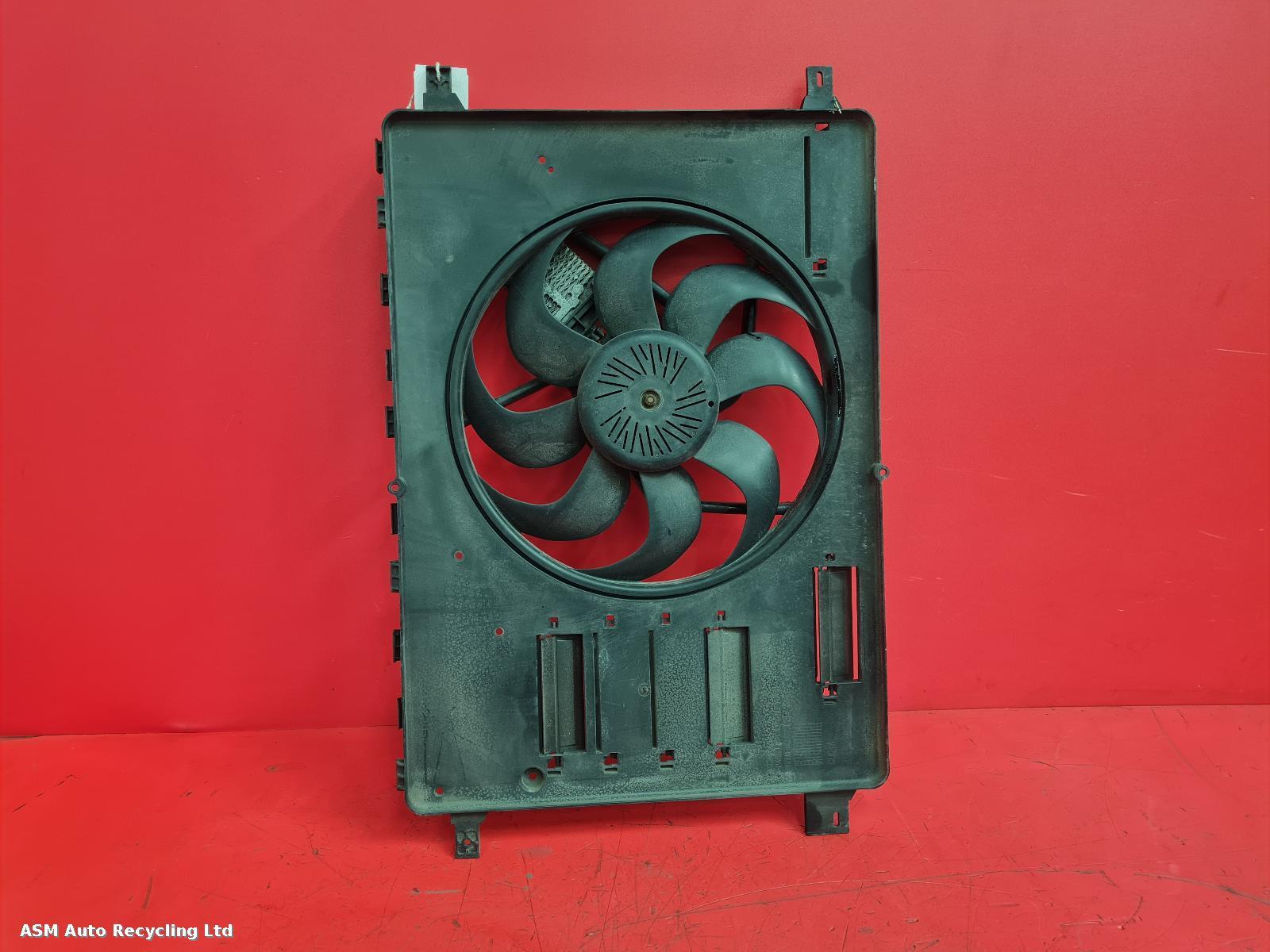 View Auto part Engine Cooling Motor Ford Kuga 2011