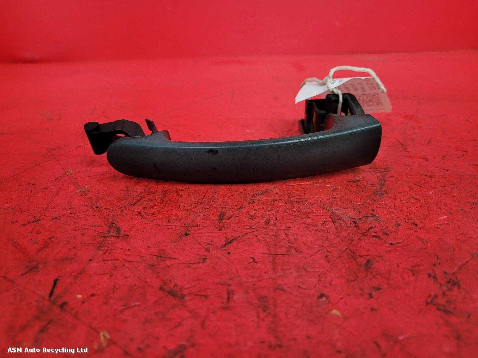 View Auto part Door Handle Skoda Fabia 2010