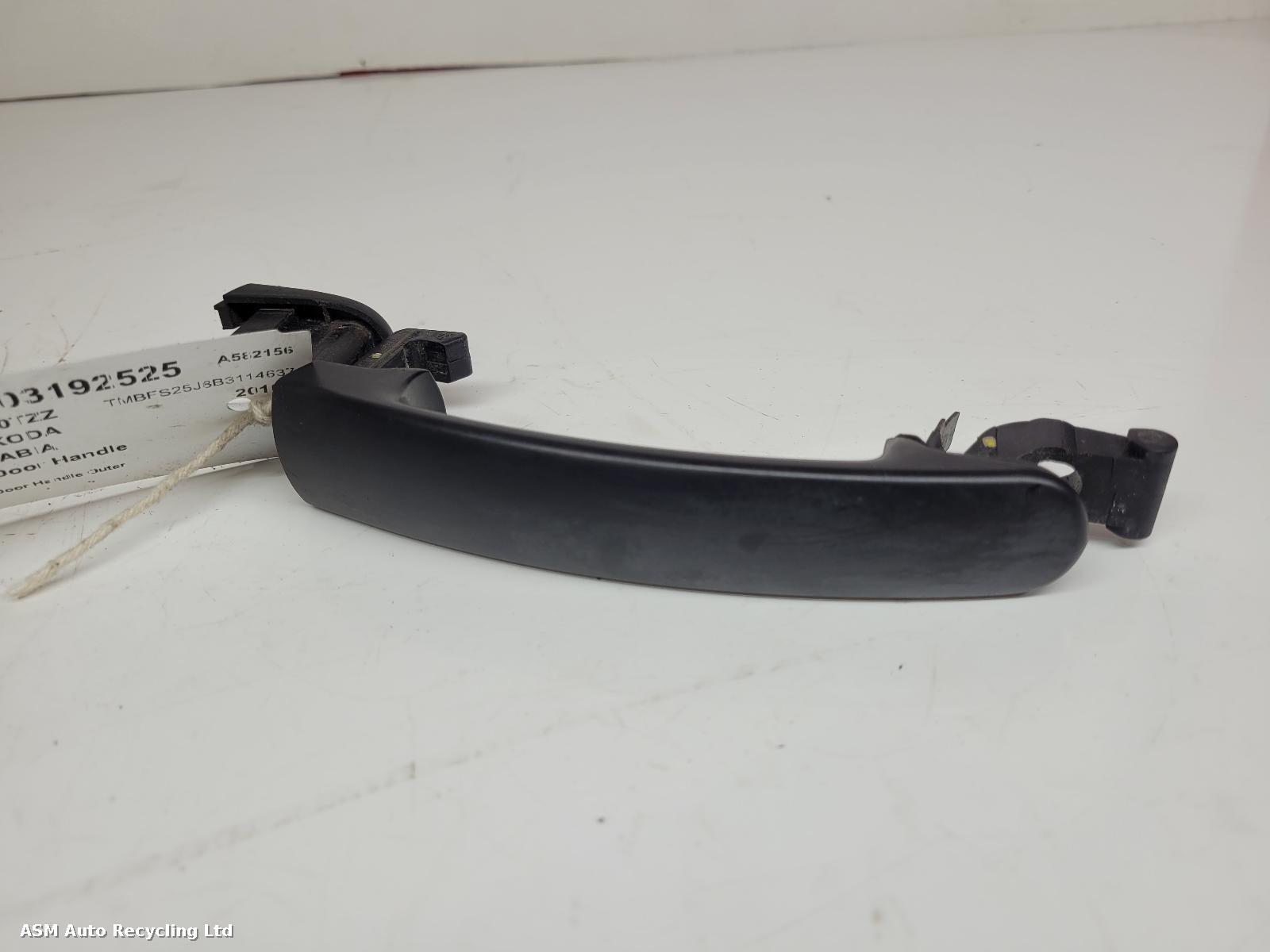 View Auto part Door Handle Skoda Fabia 2010