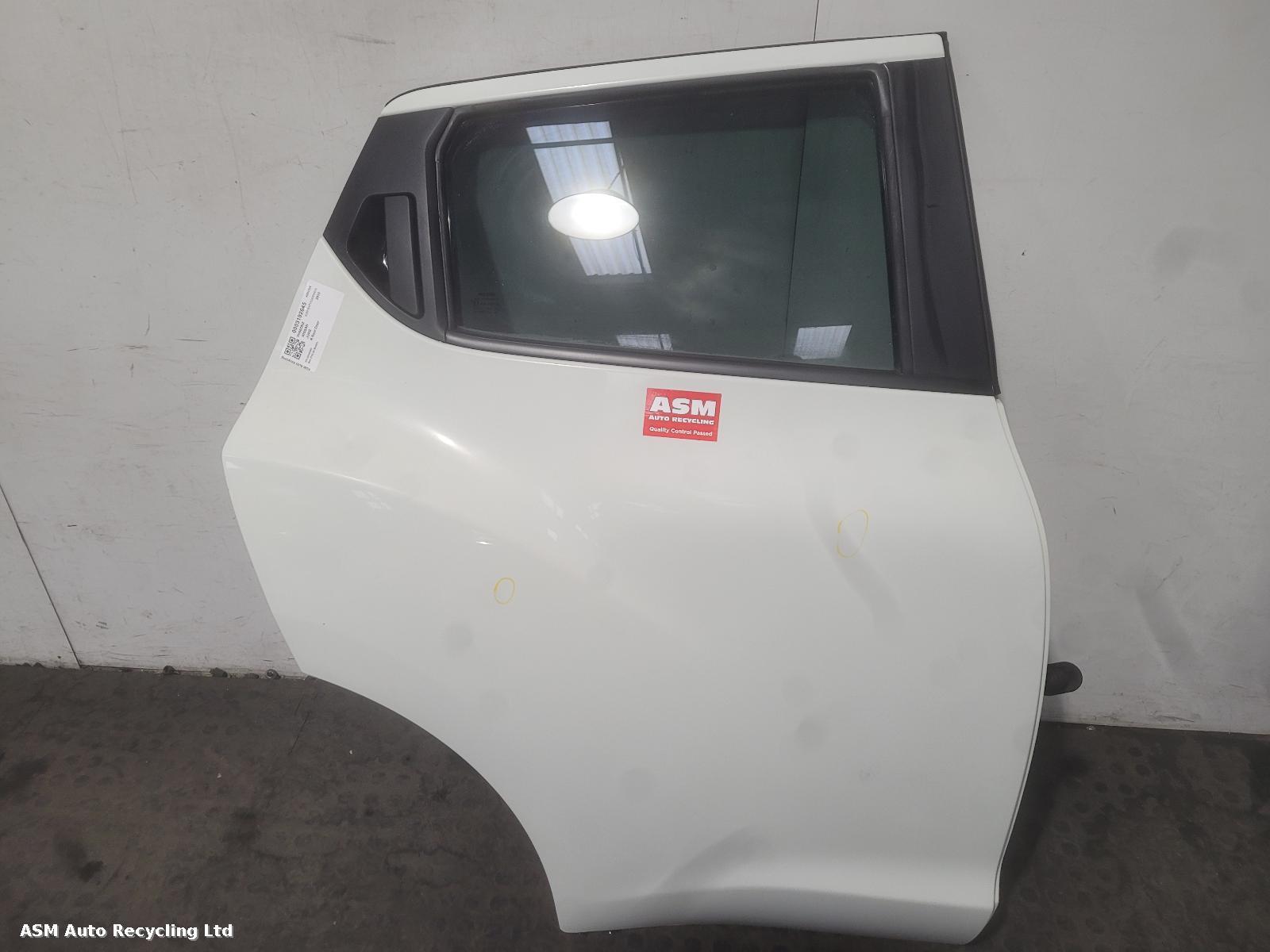 View Auto part R Rear Door Nissan Juke 2010