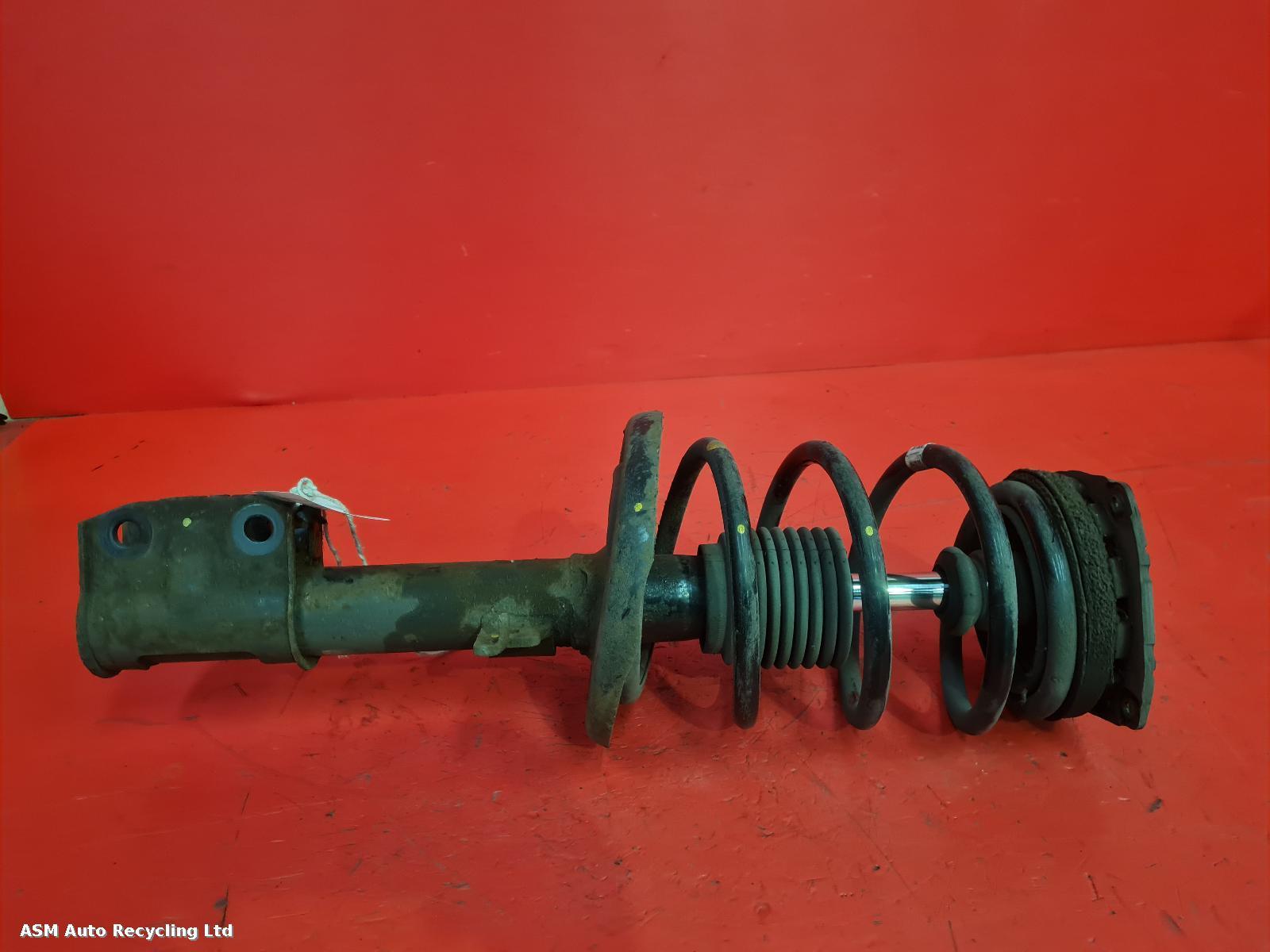 View Auto part RF Strut Renault Scenic 2010