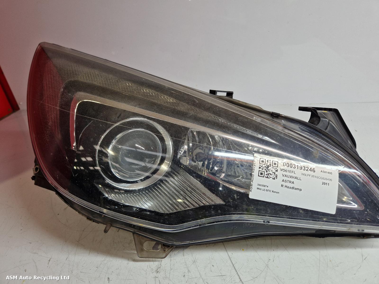 View Auto part R Headlamp Vauxhall Astra 2011
