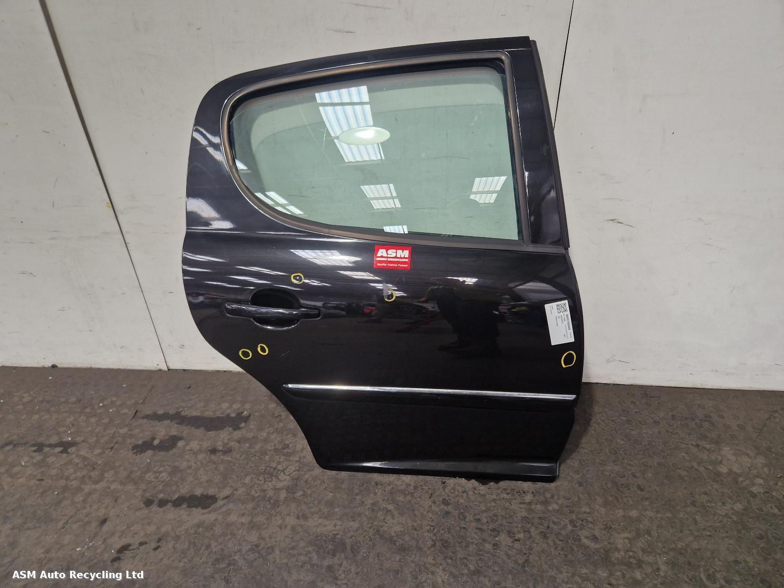 View Auto part R Rear Door Peugeot 207 2011