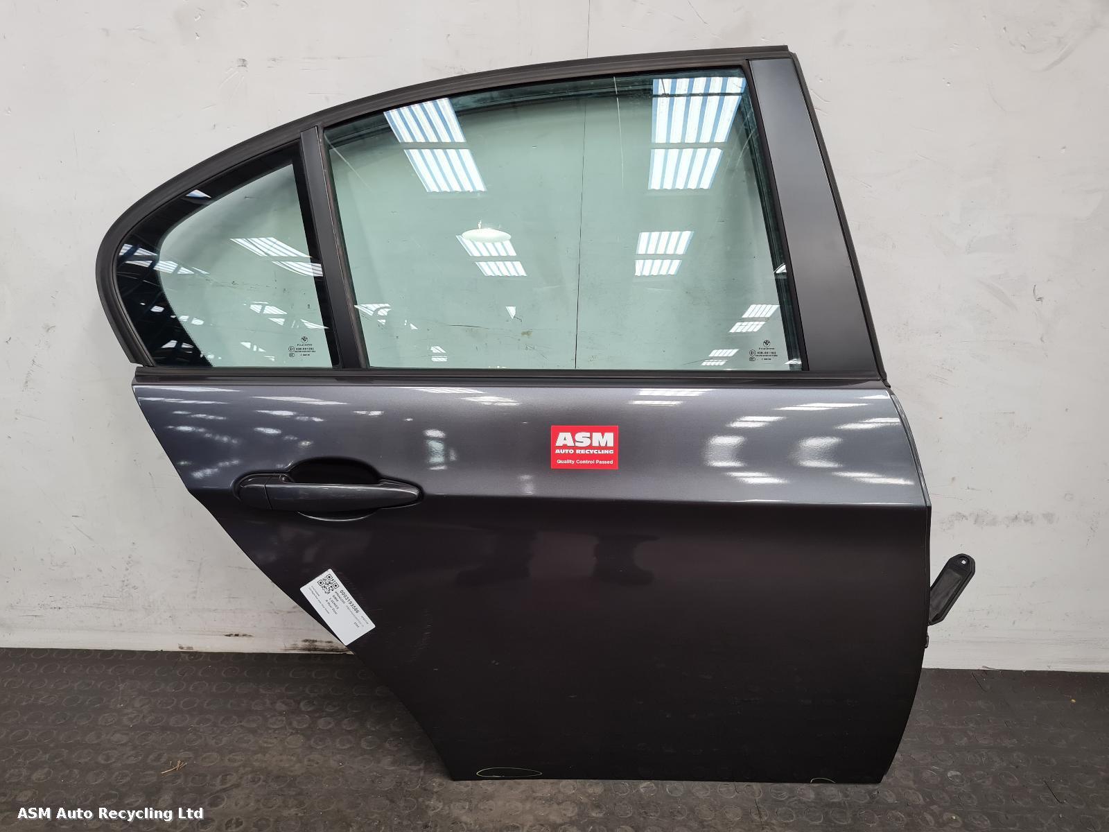View Auto part R Rear Door Bmw 3 Series 2006