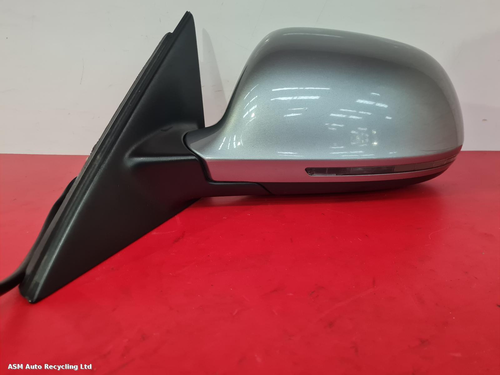 View Auto part L Door Mirror Audi A4 2008