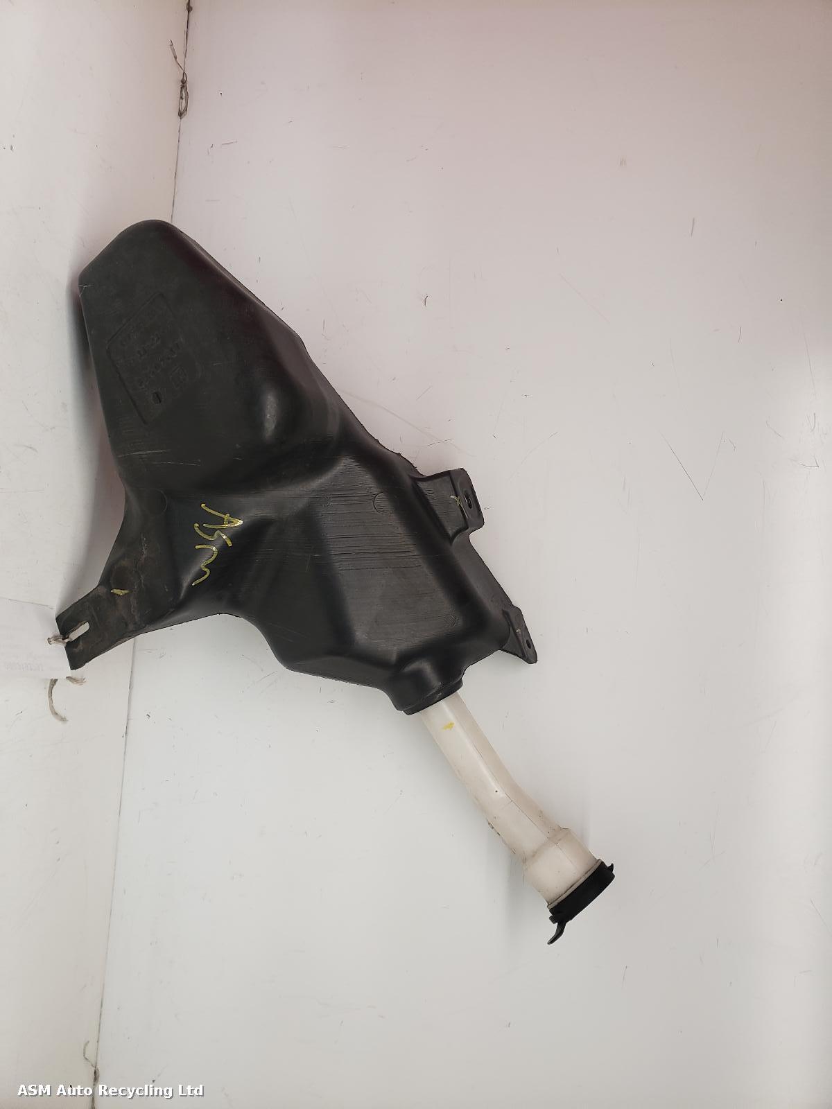 View Auto part Washer Bottle Vauxhall Astra 2011