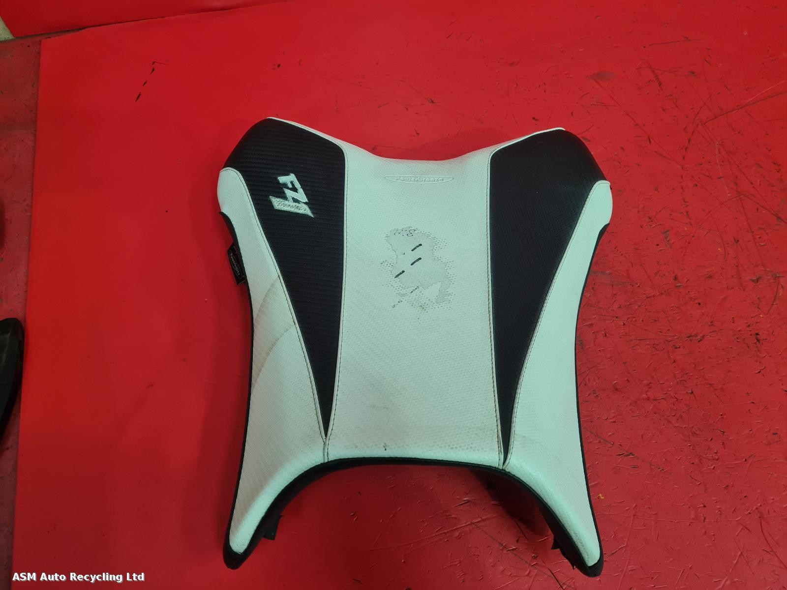 View Auto part Front Seat Yamaha Fz1 N 2007