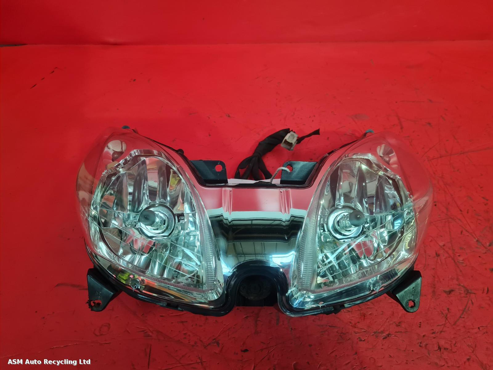 View Auto part Headlamp Yamaha Yp 250 R X-max 2010