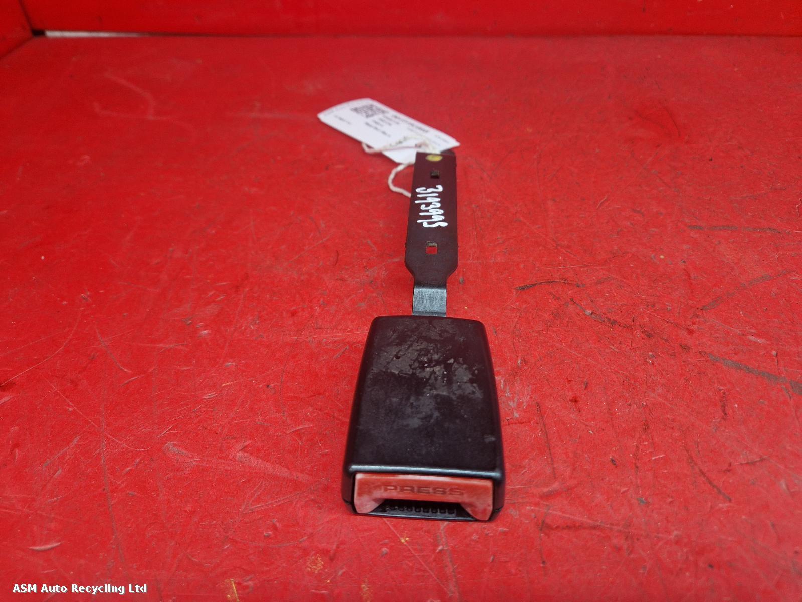 View Auto part Seat Belt Skoda Fabia 2009