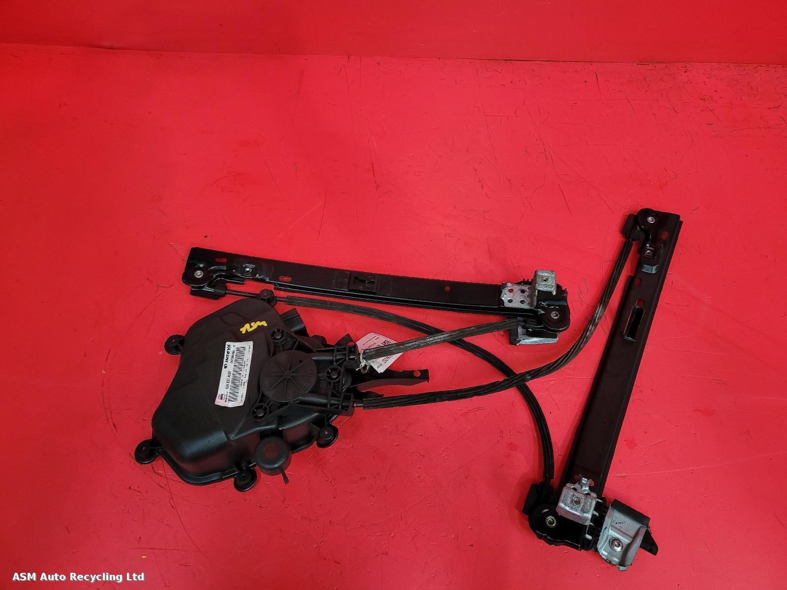 View Auto part RF Window Regulator Seat Ibiza 2012