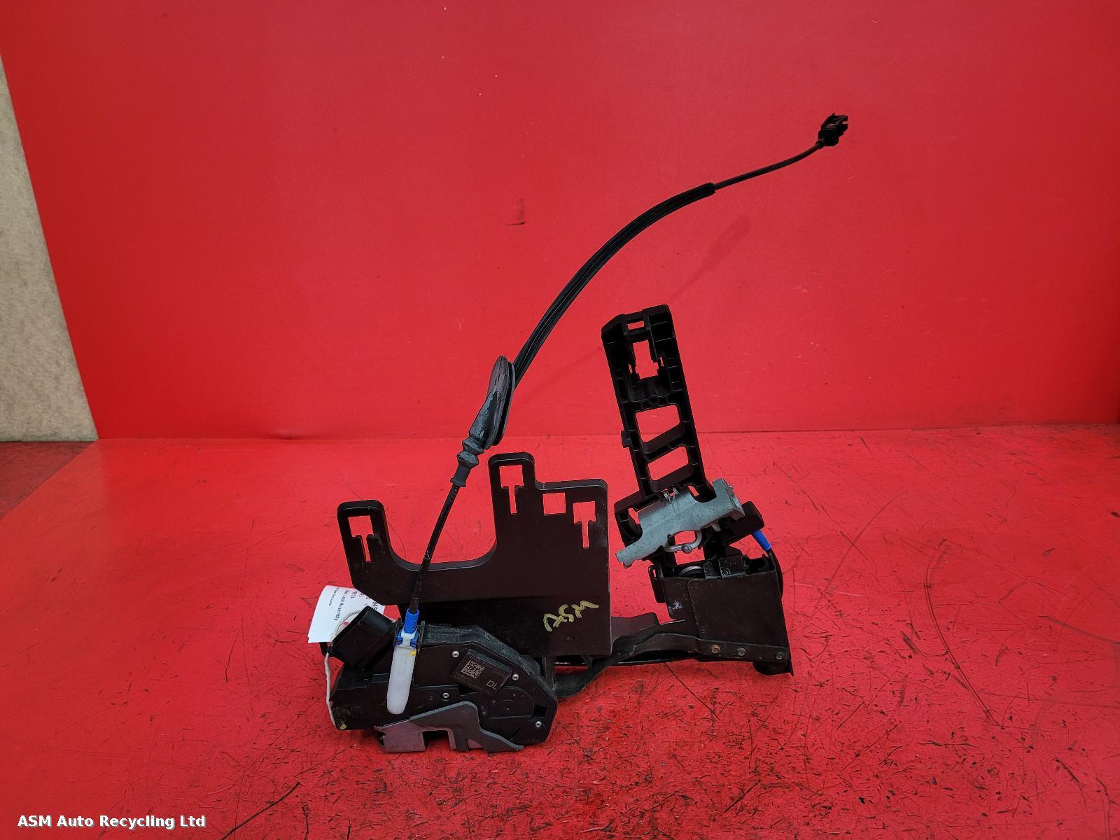 View Auto part Door Lock Assembly Ford Fiesta 2011