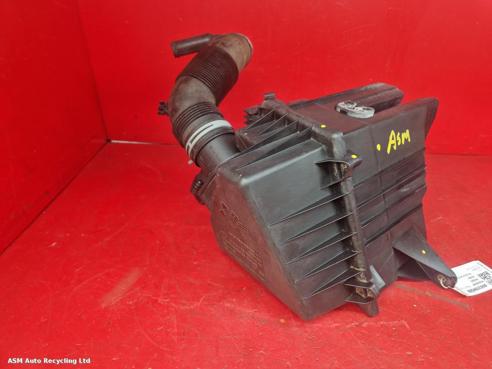 View Auto part Air Cleaner/Box Skoda Fabia 2009