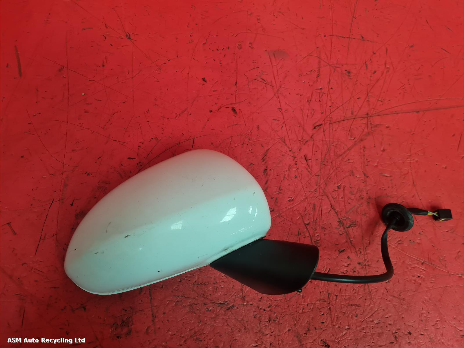 View Auto part R Door Mirror Vauxhall Corsa 2011