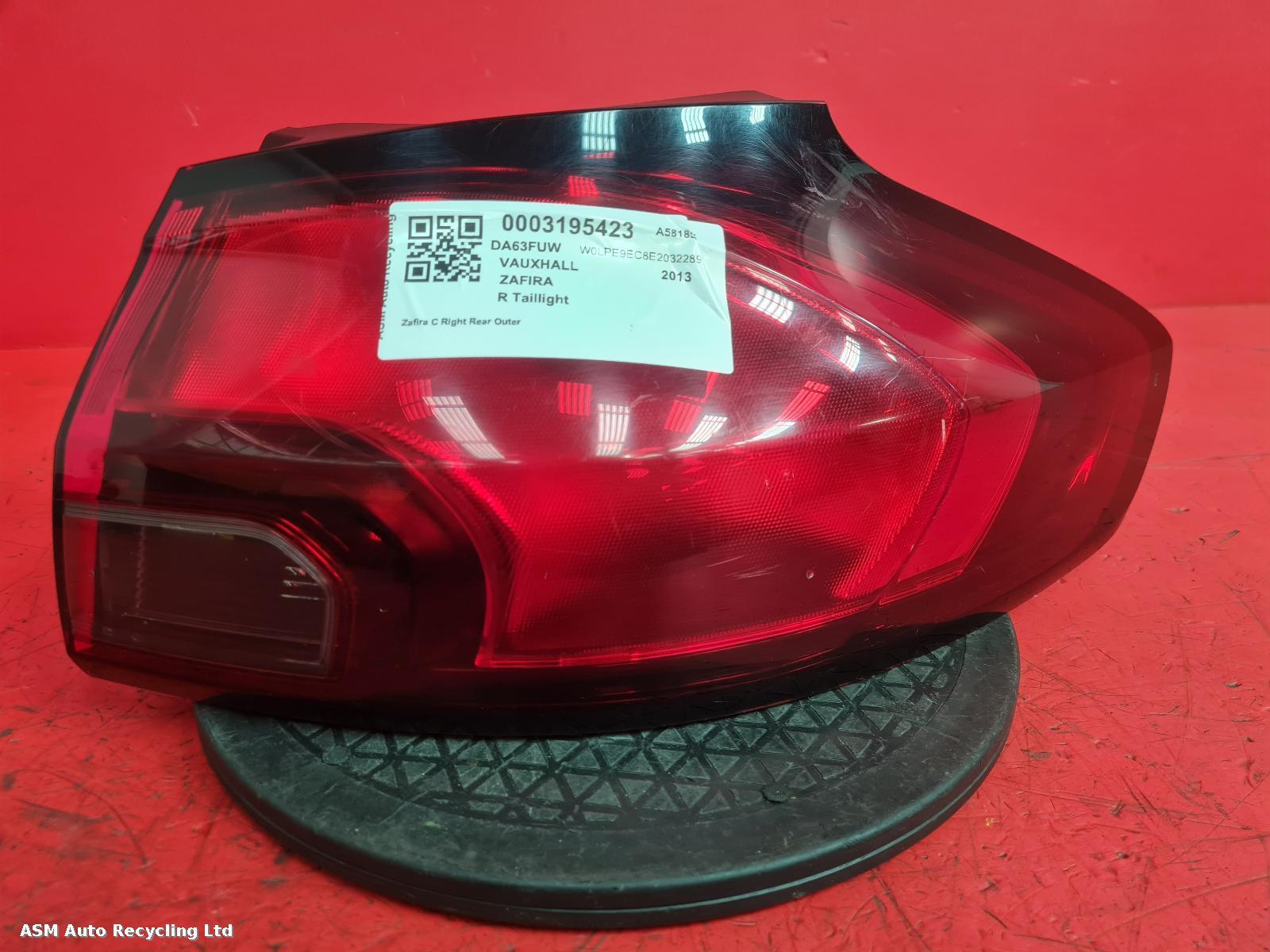 View Auto part R Taillight Vauxhall Zafira 2013