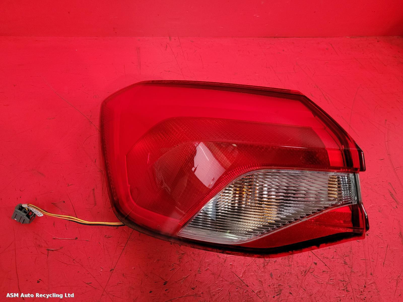View Auto part L Taillight Ford Focus Active 2019