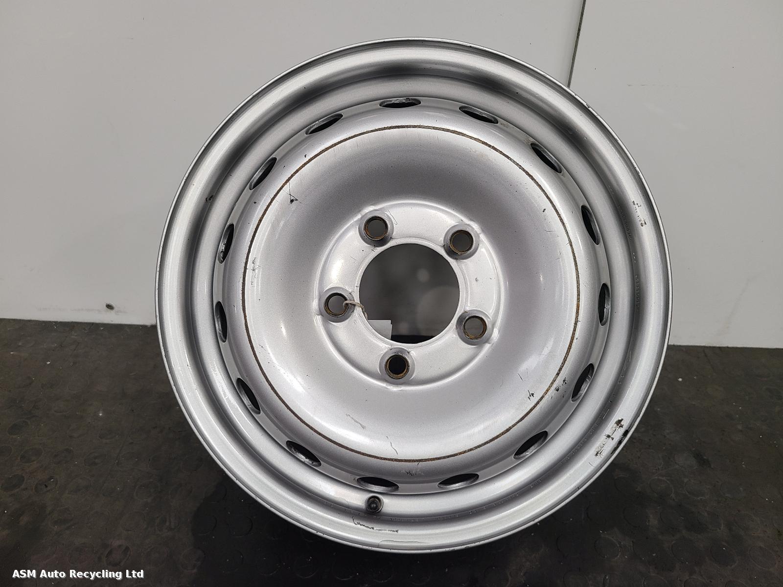 View Auto part Wheel Renault Master 2023