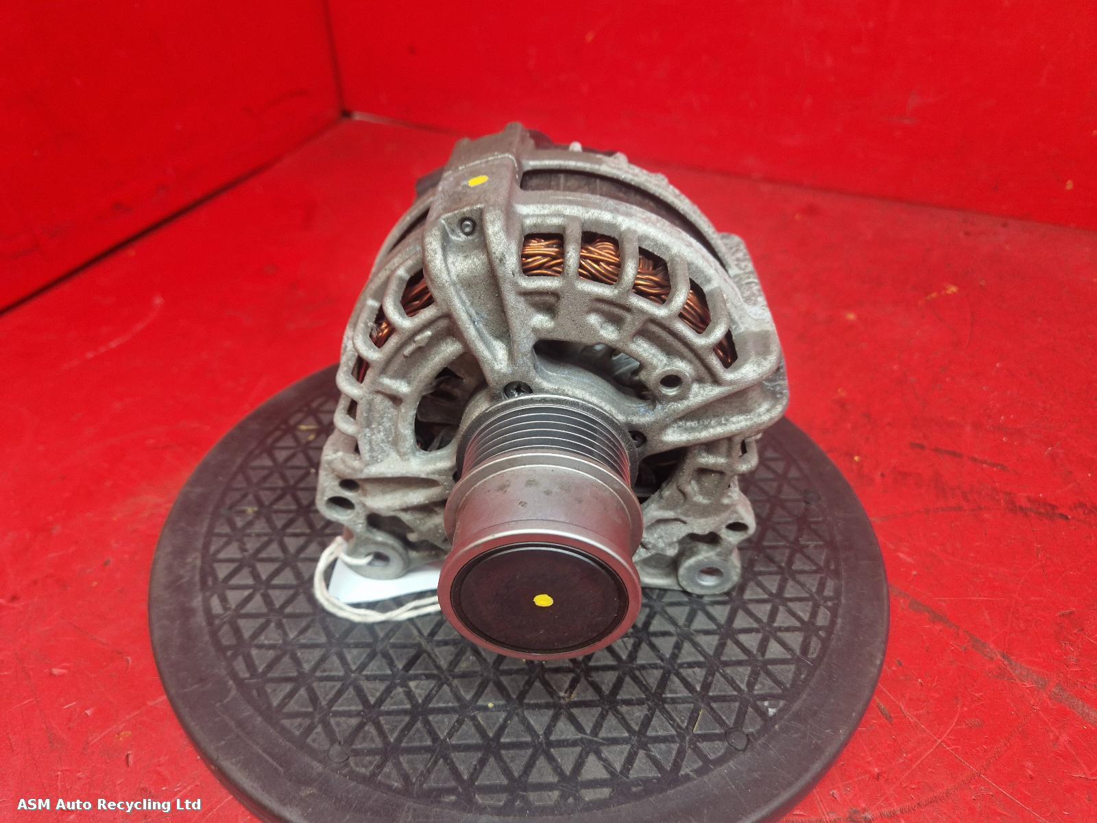 View Auto part Alternator Volkswagen Golf 2019