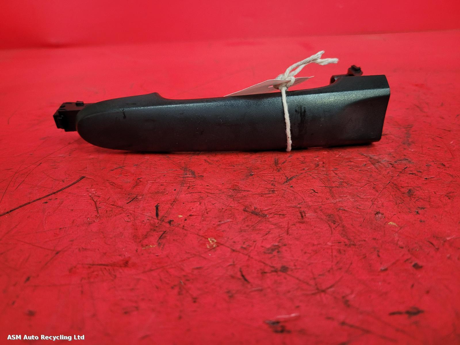 View Auto part Door Handle Nissan Micra 2012