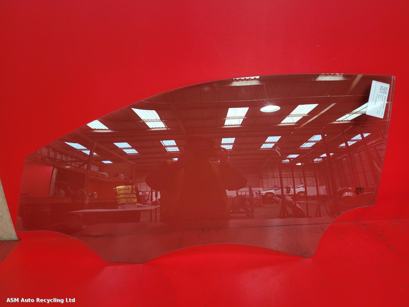 View Auto part LF Door Window Seat Ibiza 2012